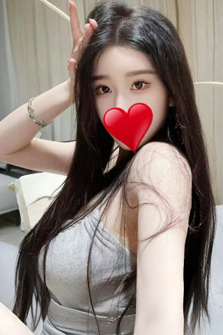 赤い唇 セラピスト ハナ